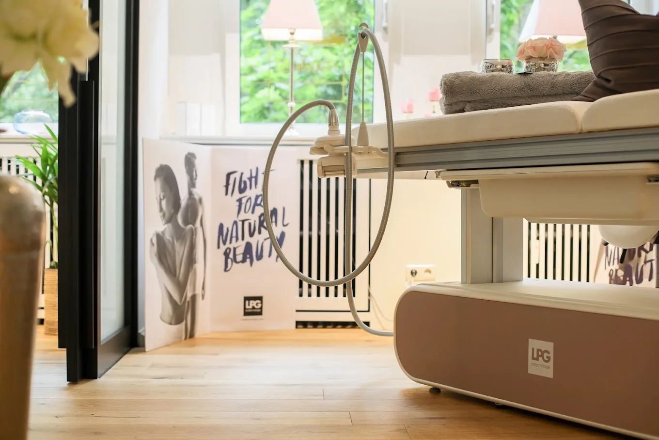 Home – Lepilation Duesseldorf Behandlungsraum 3
